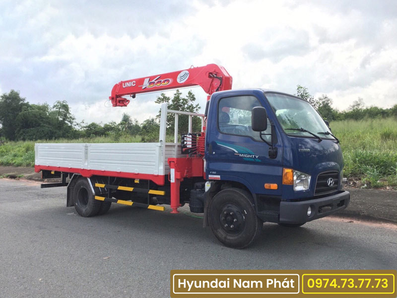Cẩu Unic 3 Tấn 5 Khúc URV 345